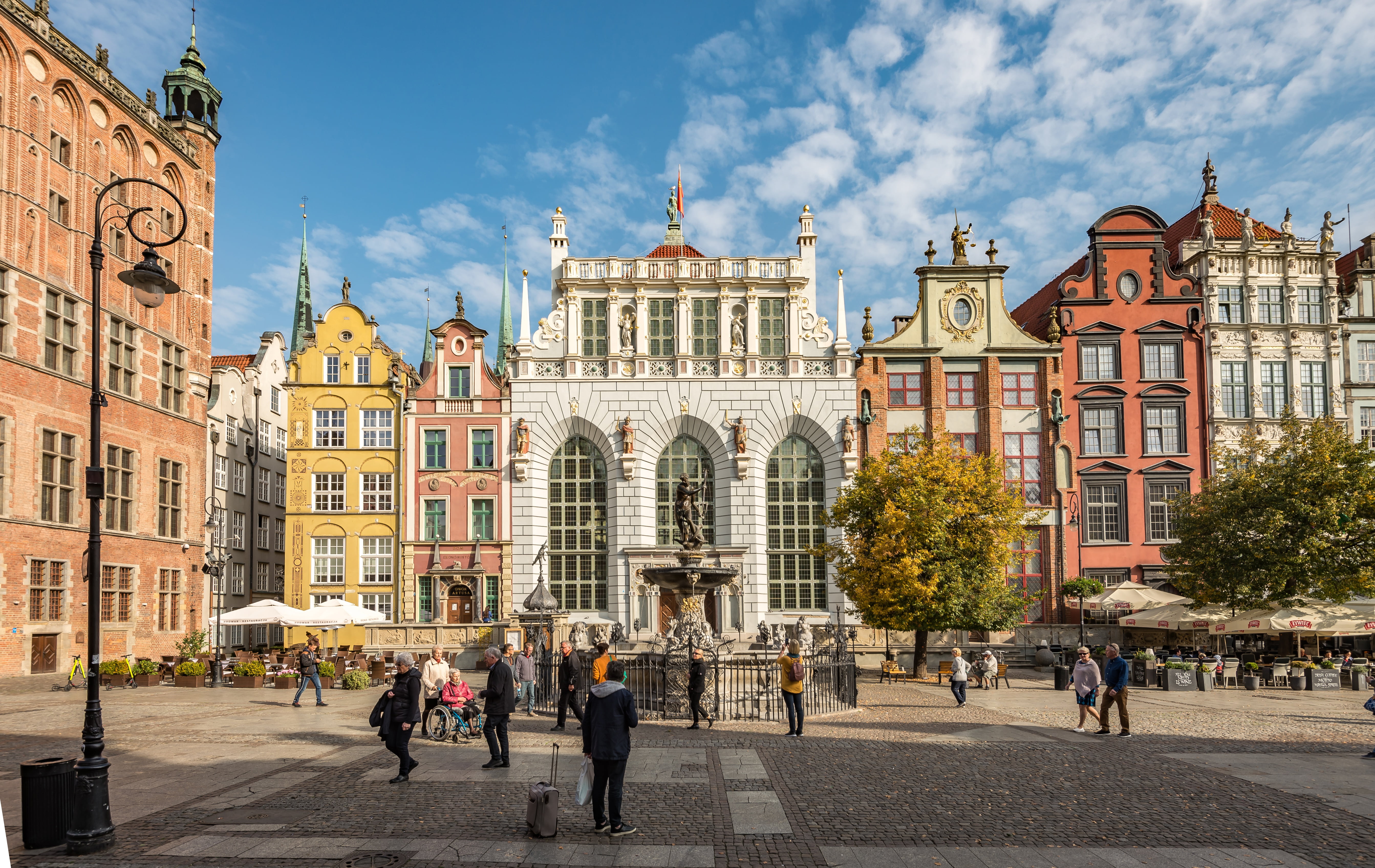building, home, area, Poland, fountain, architecture, Gdansk