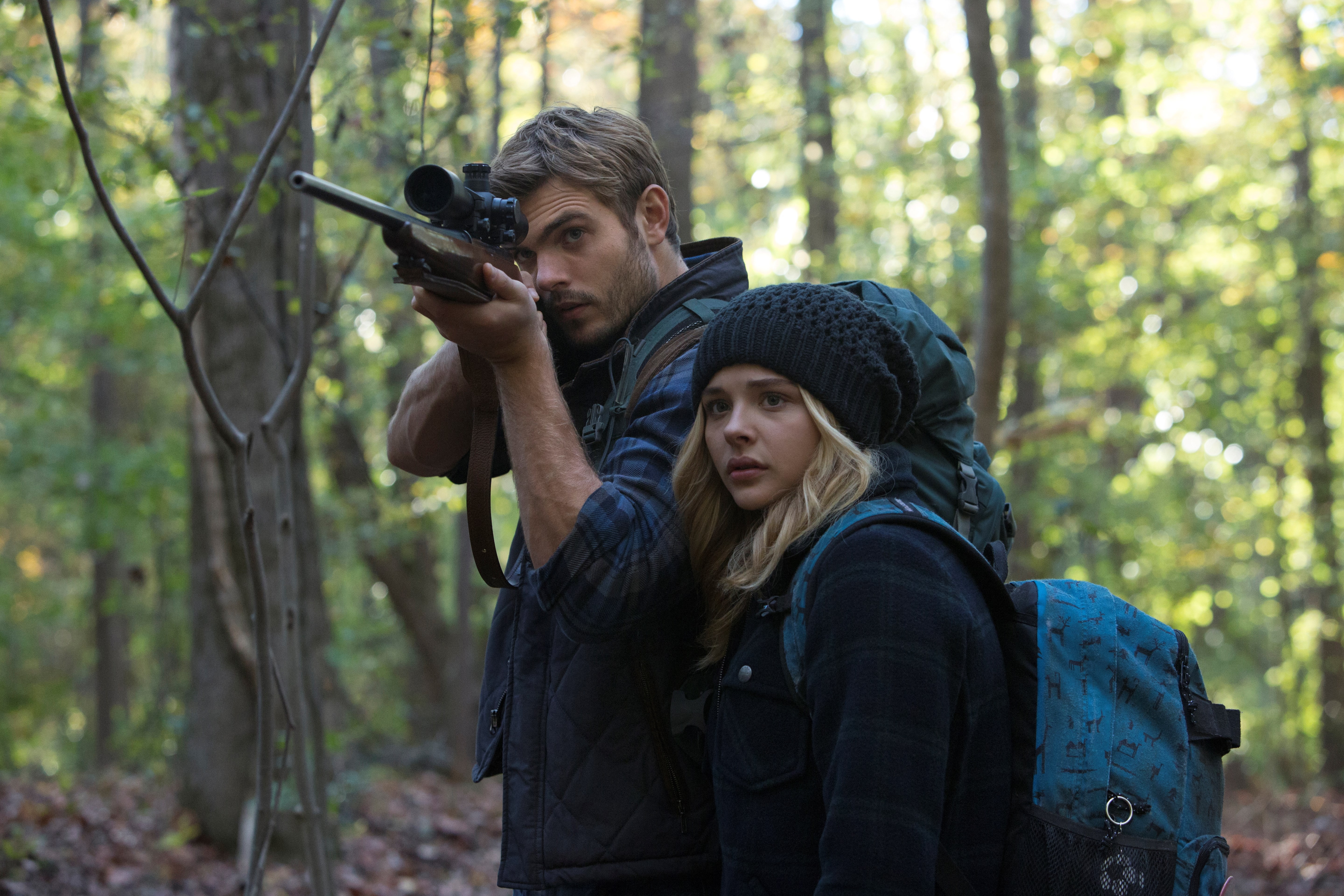 the 5th wave, forest, tree, land, young adult, two people, young women