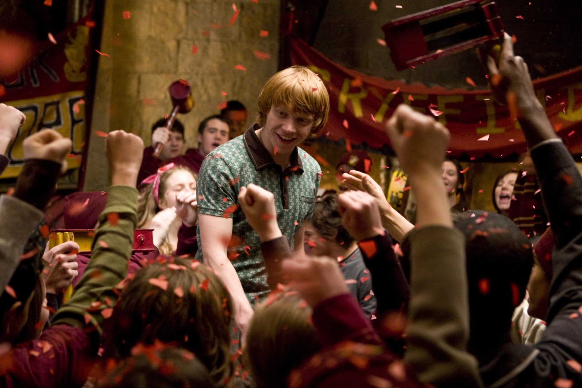 Harry Potter, Harry Potter and the Half-Blood Prince, Ron Weasley