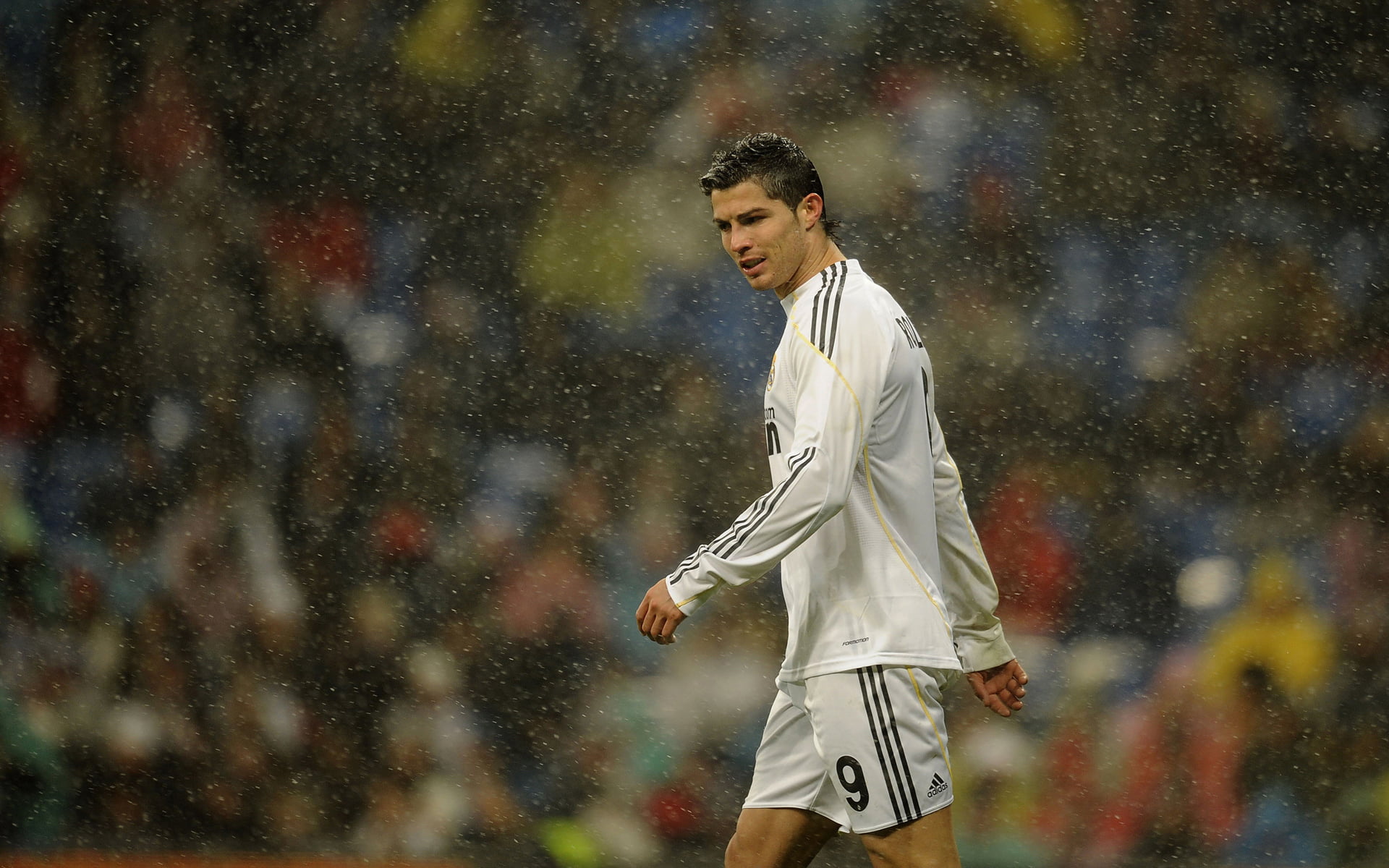 Cristiano Ronaldo, water, drops, squirt, rain, rains, sport with Cristiano Ronaldo rain photo