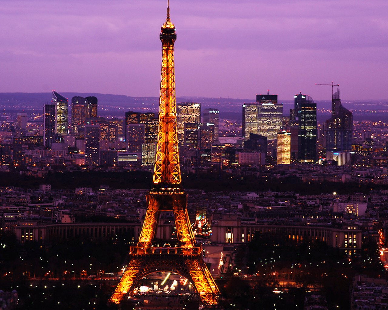 Monuments, Eiffel Tower