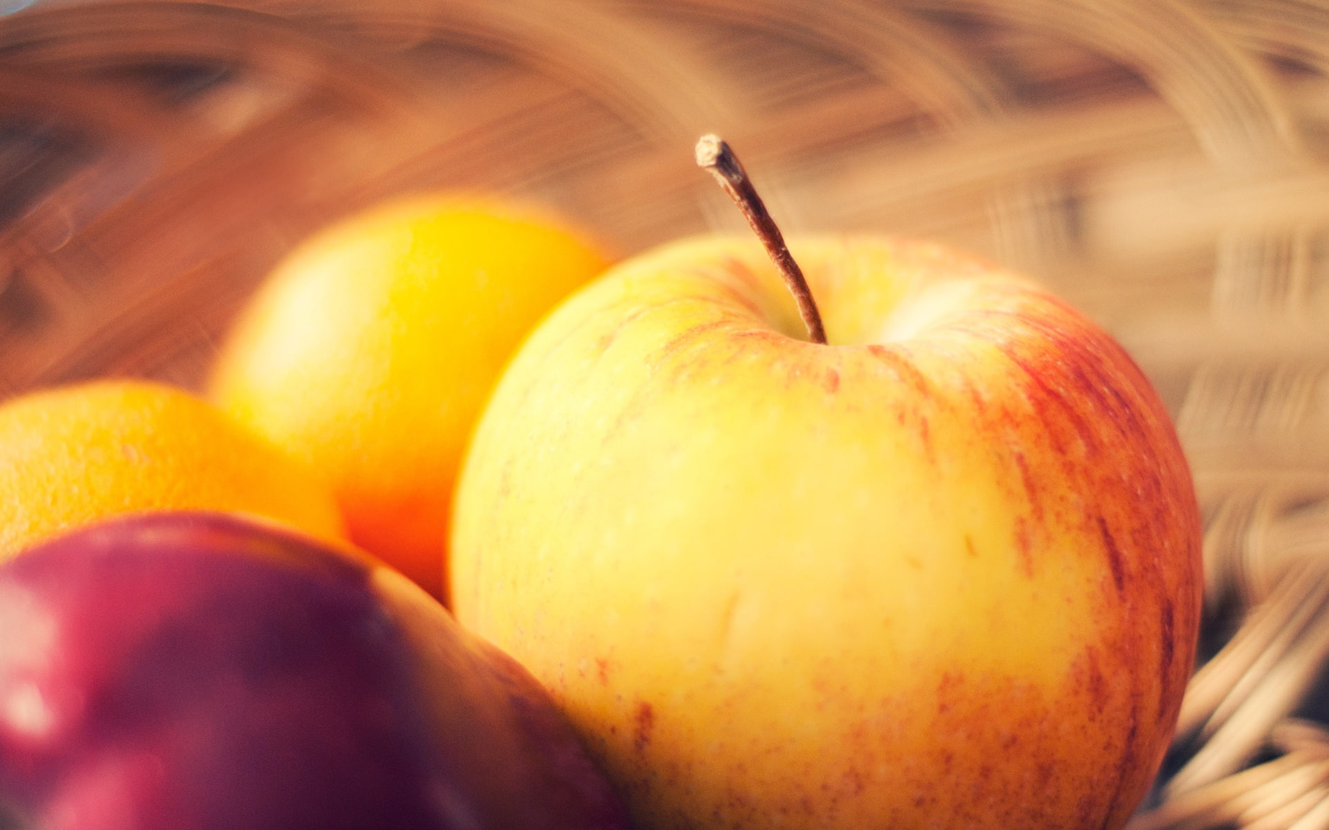 Ripe apples