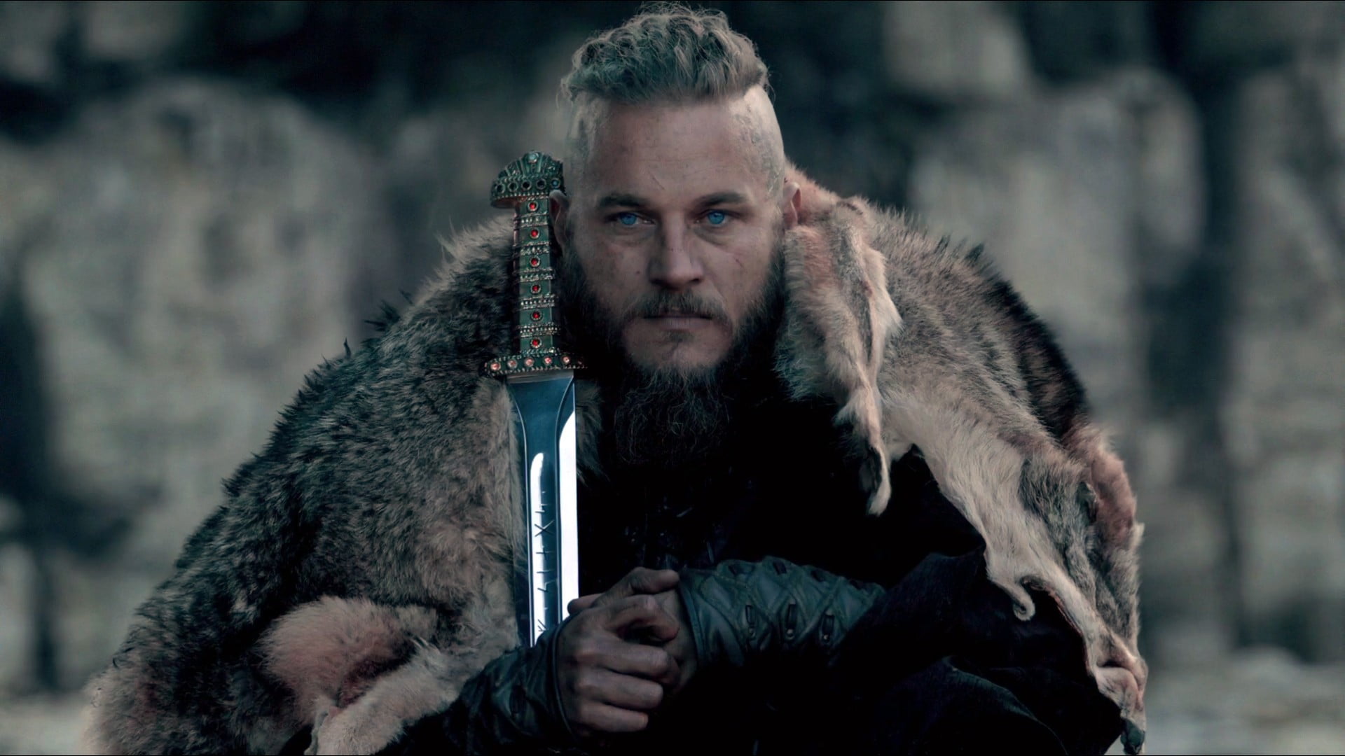 Vikings Ragnar Lodbrok, Vikings (TV series), Travis Fimmel, one person