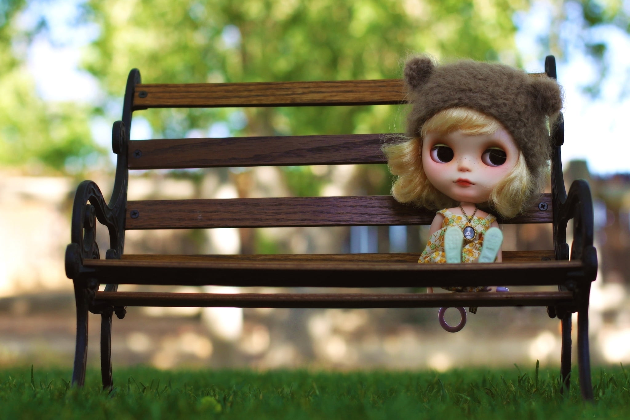 girl doll, sadness, grass, bench, mood, hat, toy, blonde, medallion